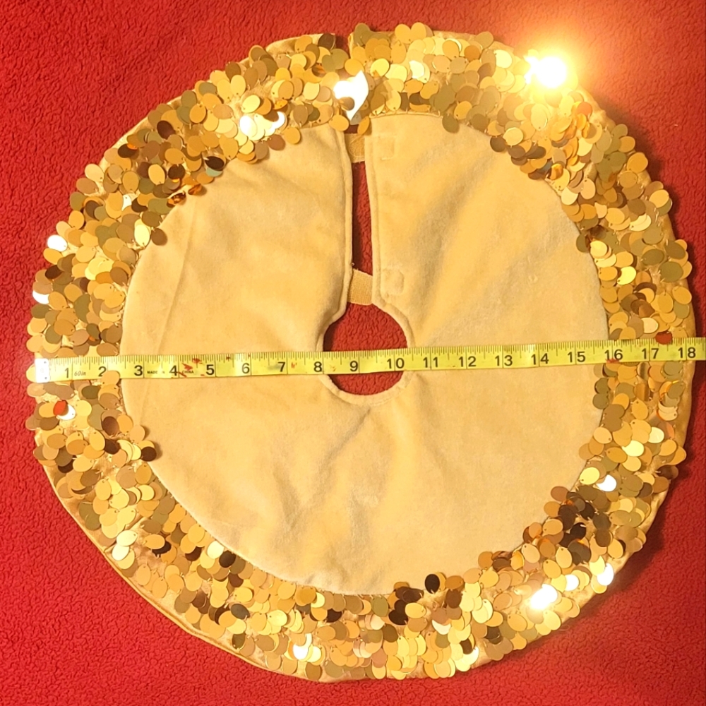 Small Gold Sequin Tree Skirt